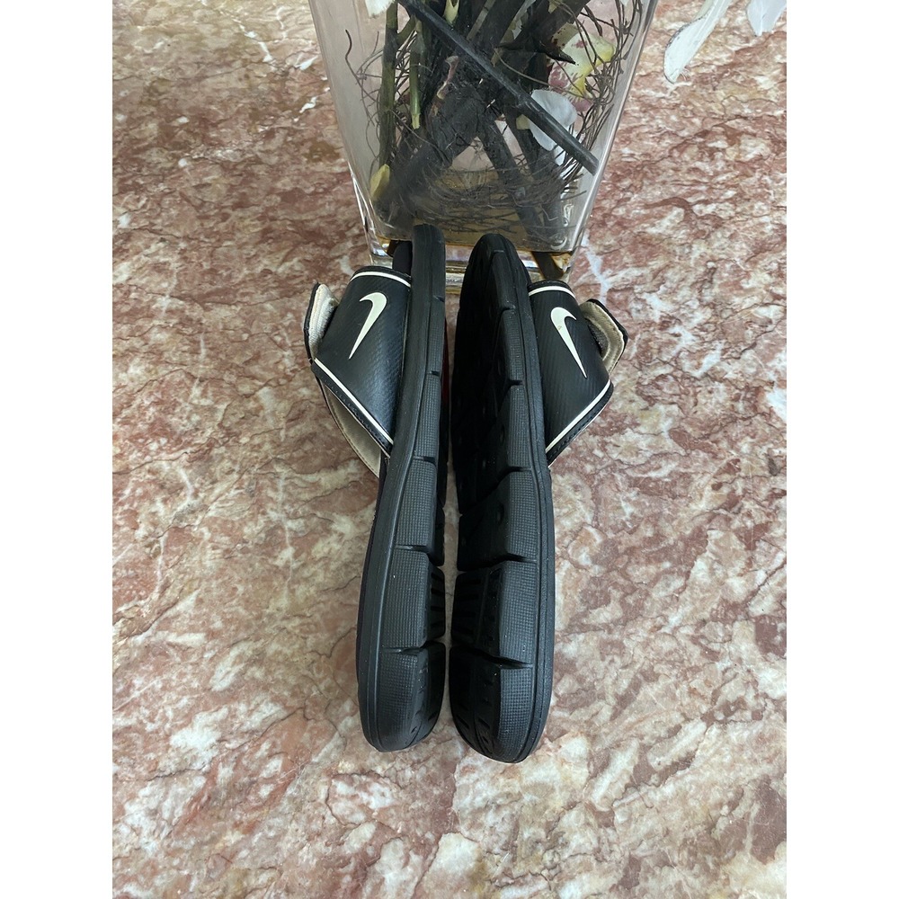 Nike Comfort Women's Footbed Black Flip Flop Sandals 360883-011 Size 8 EUC! $80 - Picture 7 of 8